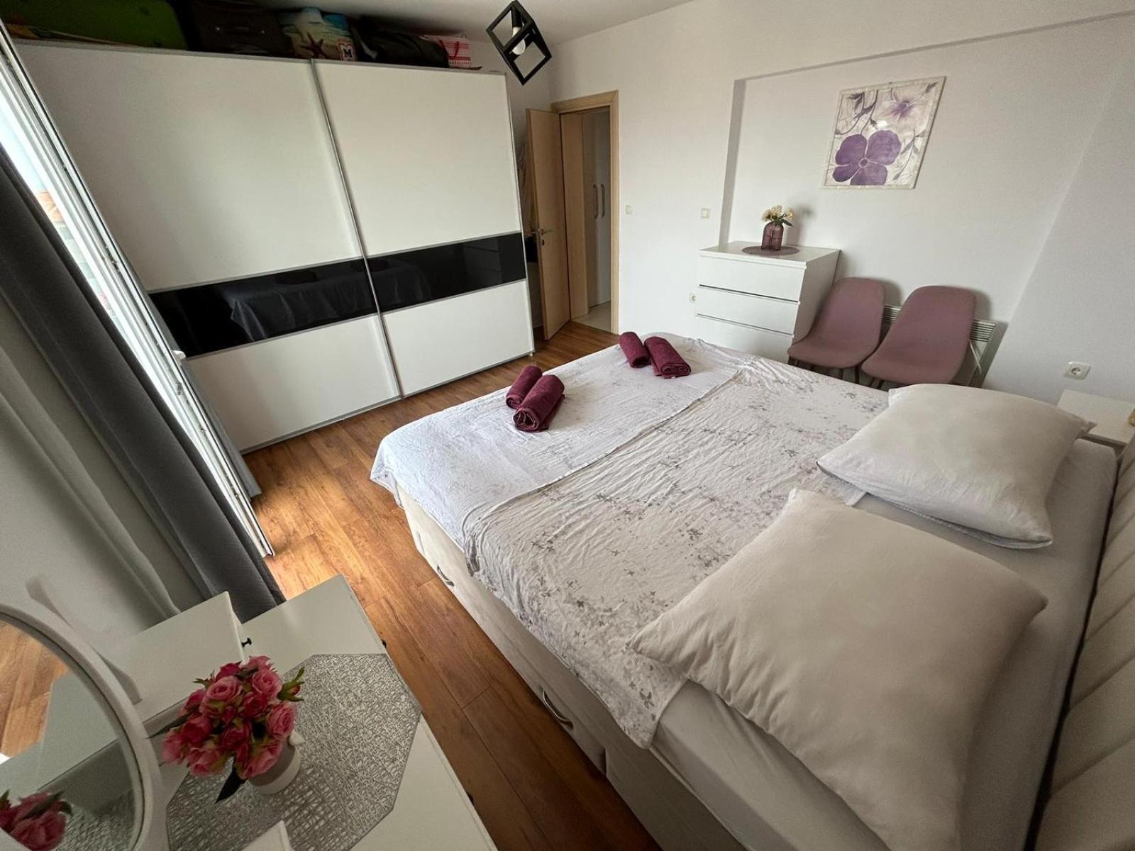 Spacious In Maria * Makarska